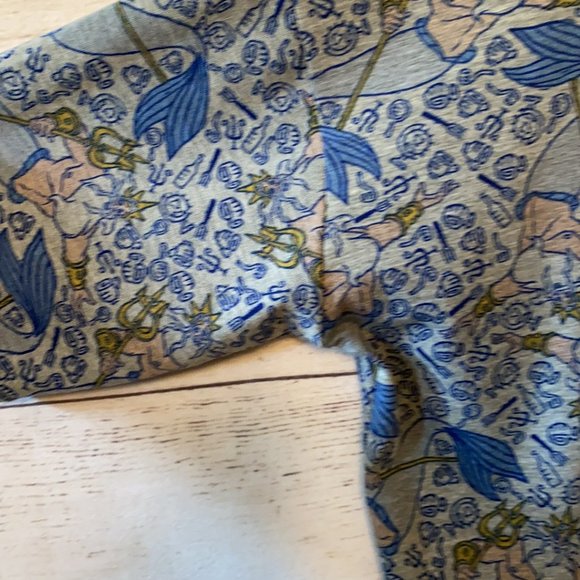 *LuLaRoe Disney Irma Tunic XL King Triton The Little Mermaid Blue Grey RARE HTF - Picture 4 of 6